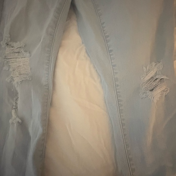 light blue ripped skinny jeans - Picture 3 of 4